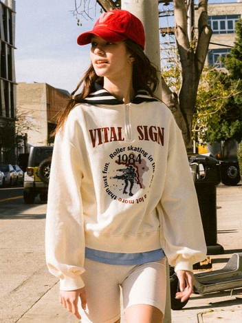 Figureskate Half Zip-up Sweatshirt