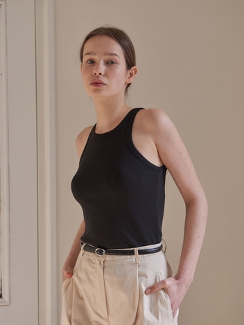 [3차 5/31 예약배송] Curved Rib Sleeveless (Black)