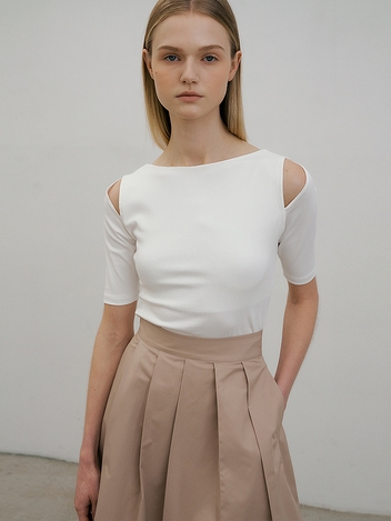 Boat neck hole Sleeves (white)