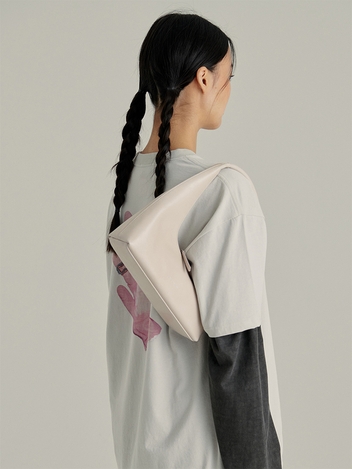 HOBO SHOULDER_powder pink crinkle