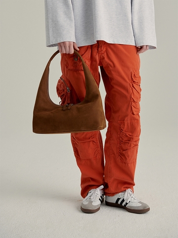 HOBO MEDIUM_chestnut nubuck