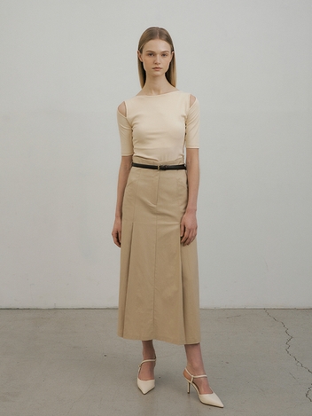 Pleats Long skirt (beige)