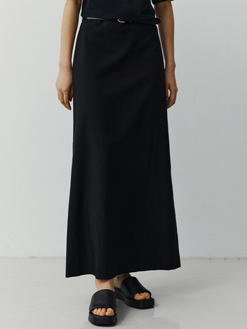 DEEP SLIT LONG SKIRT - BLACK