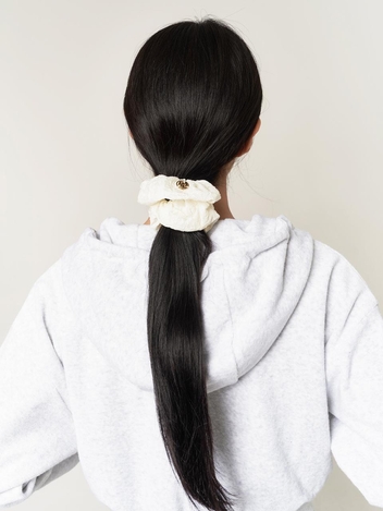 베이직 스크런치 아이보리
