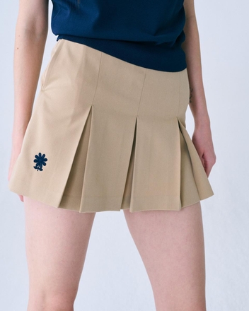 [4/ 7 순차배송] PLEATS MINI SKIRT EMOJI NEEDLEWORK_BEIGE NAVY7