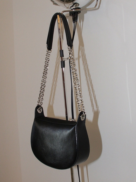 Debby small chain bag-Coal black 데비 스몰체인백 콜 블랙