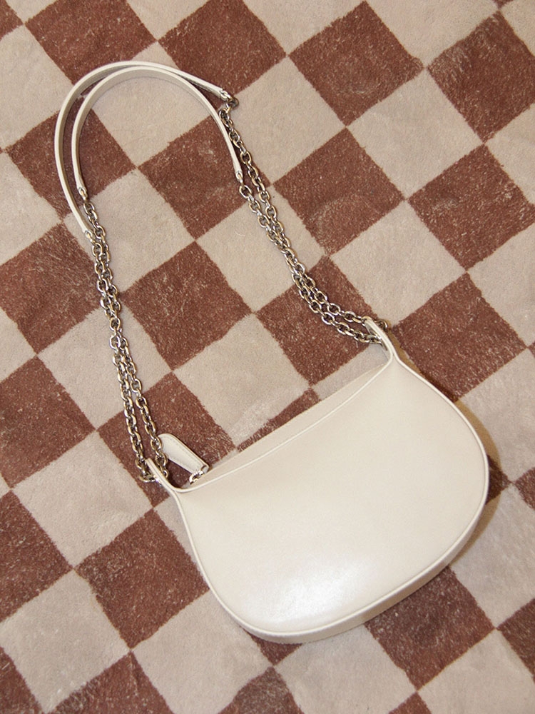 Debby small chain bag-Pearl ivory 데비 스몰체인백 펄 아이보리