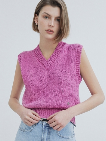 Boucle V-neck Knit Vest / Hot Pink