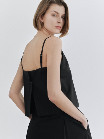 Back open sleevless / Black