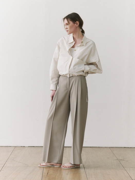 Two tuck wide pants (beige)