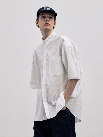 Crease 1/2 shirt (white)