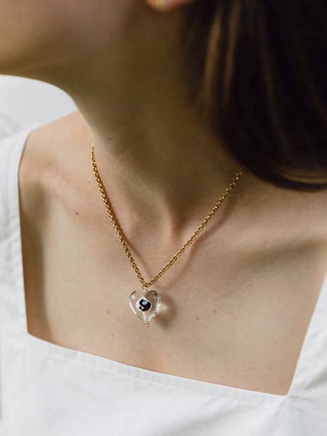 BALANCE NECKLACE
