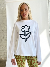 Flower long sleeve t-shirt - white/black