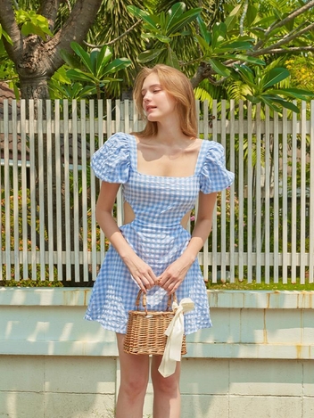 블루체크 컷아웃 백리스 미니원피스