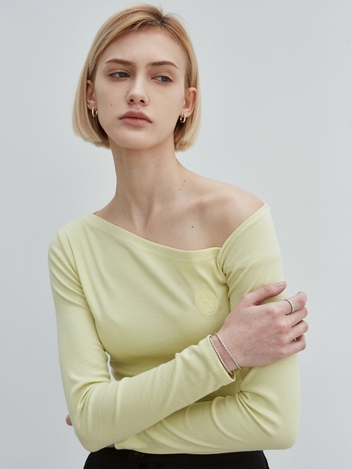 NICOLE UNBALANCED OFF T-SHIRTS_VINTAGE GREEN