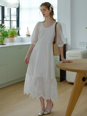 Cest_Lace bottom pure white dress