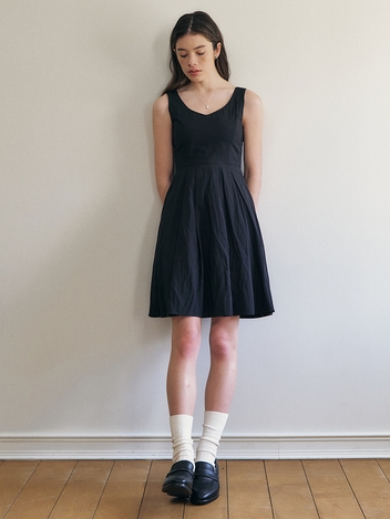 Lily_Shirred Mini V-neck Dress_Black