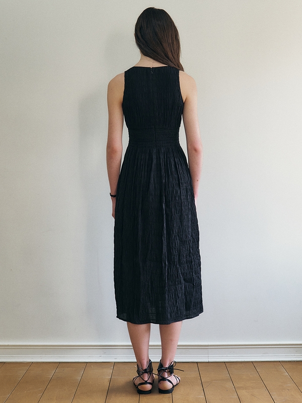 Summer_Sleeveless Smocking band Dress - Black