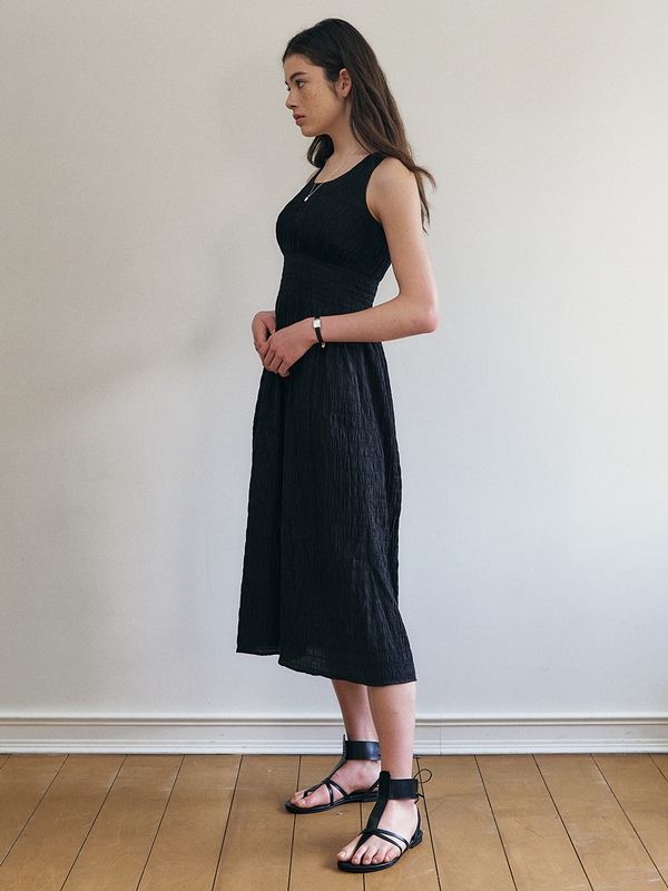 Summer_Sleeveless Smocking band Dress - Black