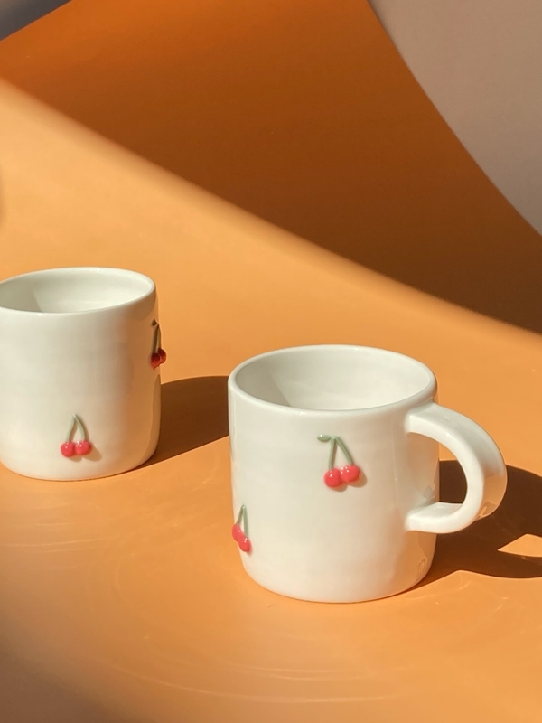 Cherry mug 