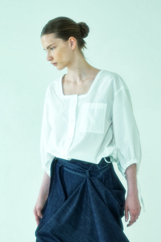 Blouse Sqare Blouson White