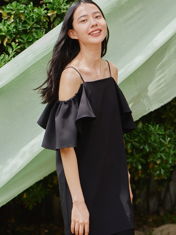 BIG FRILL OFF SHOURDER DRESS - BLACK