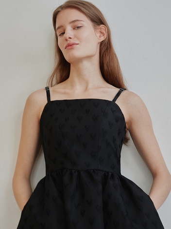 TAV SIGNATURE LAYERED DRESS - BLACK