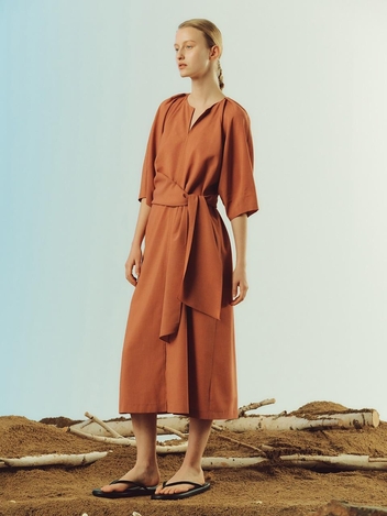 [NUVO10 누보텐]slit neck waist tie dress VWOPLE0200