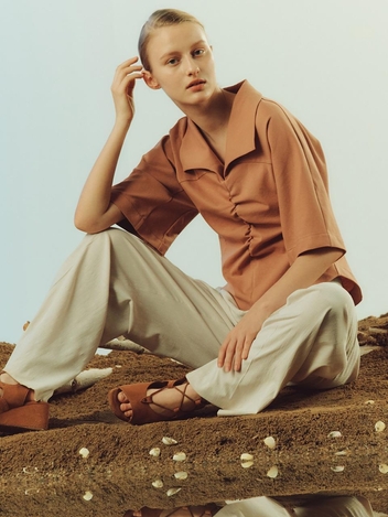 [NUVO10 누보텐]basic shirring panel t-shirt VWTSLE0100