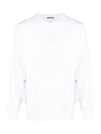 CP컴퍼니 로고패치 사이드 포켓 하이넥 맨투맨 14CMSS055A006452M White