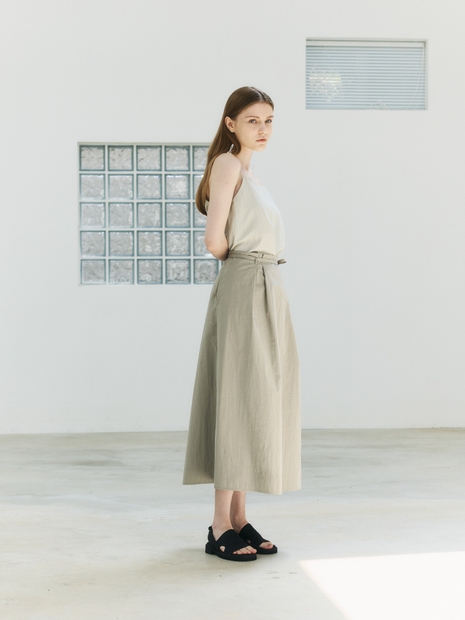 aper bag A line skirt (beige)