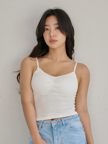 데이오프 볼륨캡 크롭 끈나시
