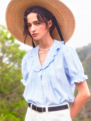 Embroidered Pintuck Puff Blouse (Lightblue)