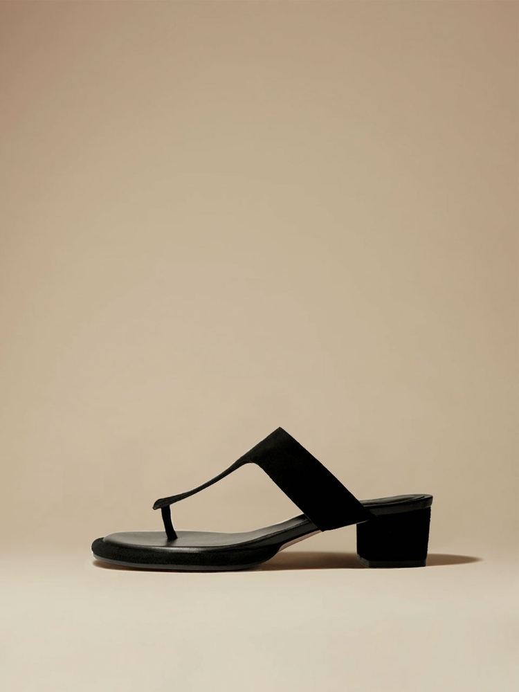 ZOE SANDALS IN BLACK