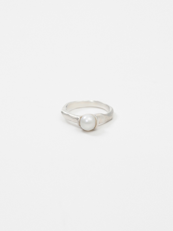 PEARLS FORM RING (담수진주,silver925)