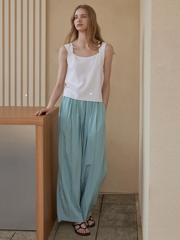 [HUNCH] [7/11 예약배송] Waist banding pin tuck shirring wide pants (2color)