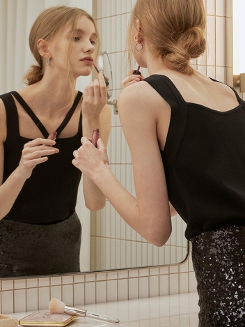 [HUNCH] Square neck sleeveless knit (2color)