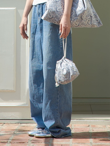 Floral pouch _ Paisley