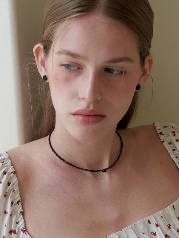 1 Rose Spinel Choker_3Color