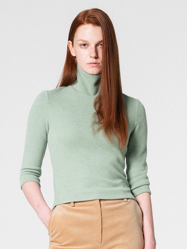 Three-Quarter Sleeve Turtle Neck Top Green WBCFTP001GN