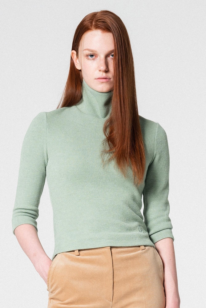 Three-Quarter Sleeve Turtle Neck Top Green WBCFTP001GN