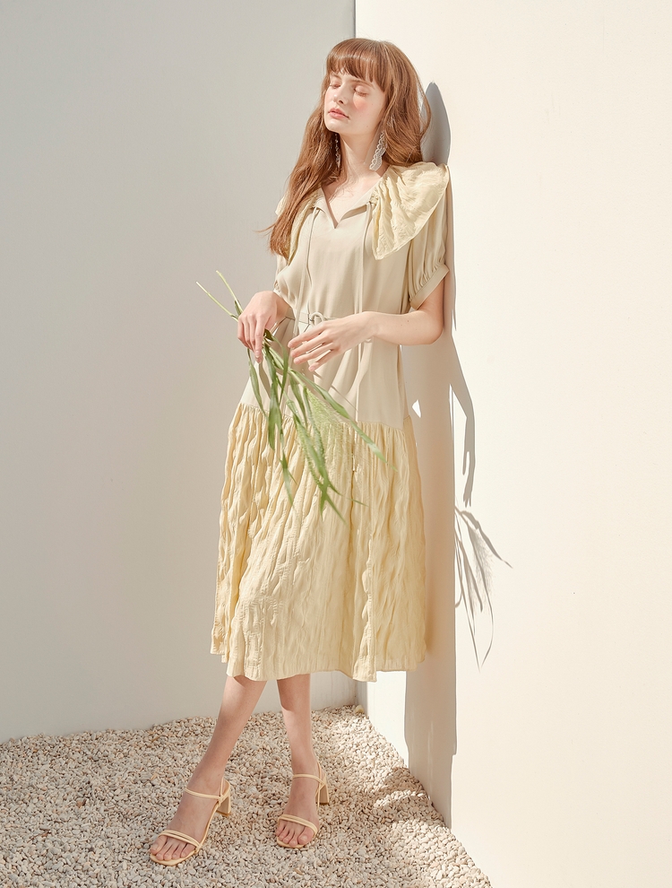 [리퍼브]Texture Blend Belted Dress, Beige