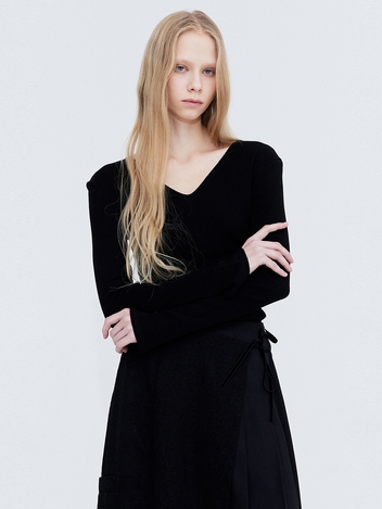Slit Knit T_Black