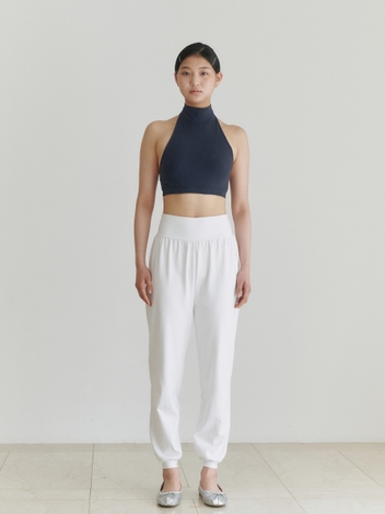 Essential Jogger Pants -White