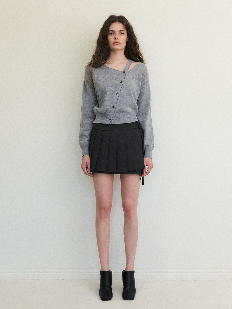 Cut-Out Diagonal Knit Cardigan, Grey