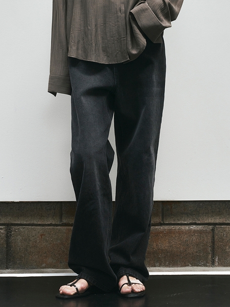 Light Black Washing Wide Denim Pants