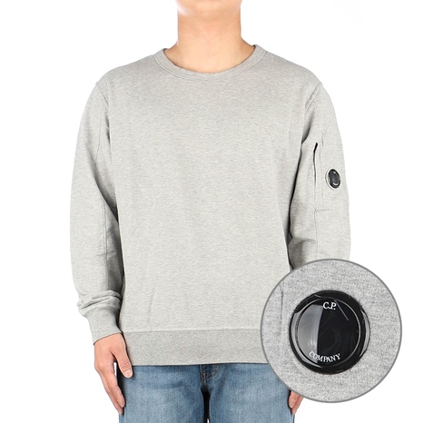 [CP컴퍼니] 23FW (15CMSS032A 002246G M93) 남성 렌즈 와펜 긴팔 티셔츠