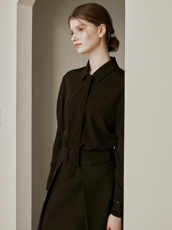 [HUNCH] Shirring waist collar blouse (2color)