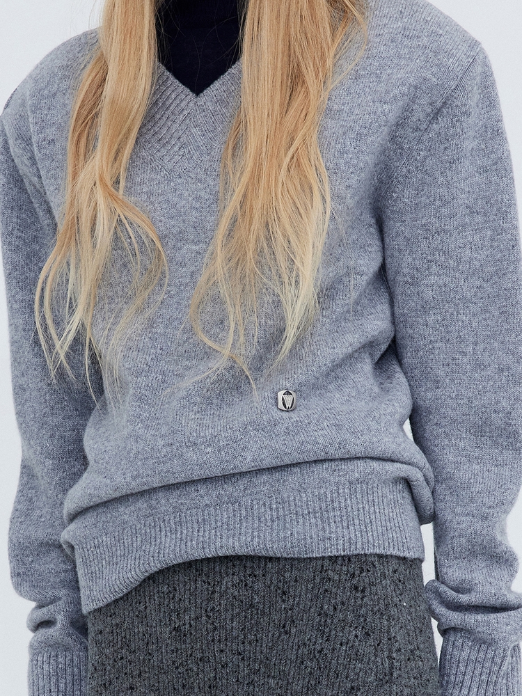 Classic V-neck Knit_Grey