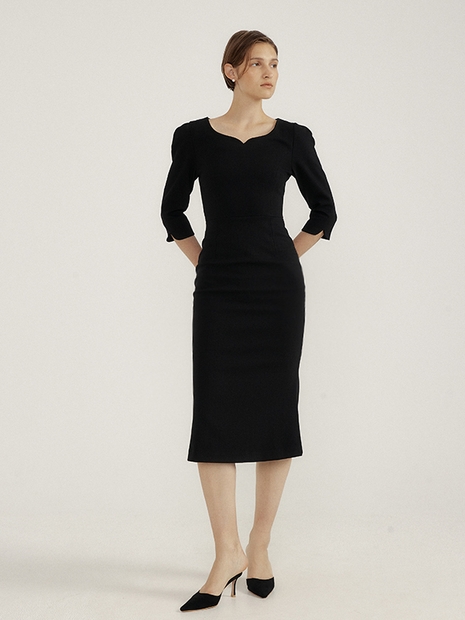 Heart Neck One Piece (black)